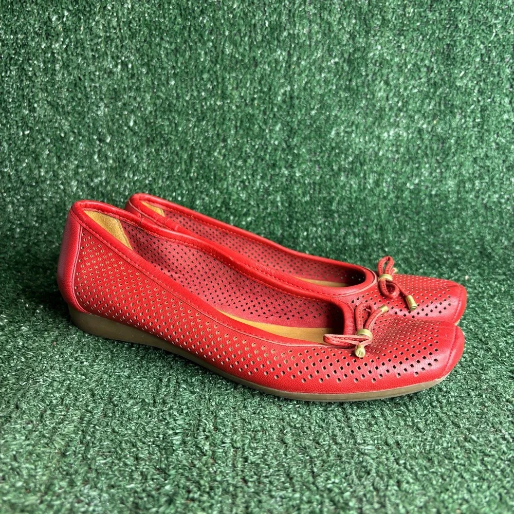 Naturalizer Vanessa Perforated Leather Bow Comfort Ballet Flats Red Womens Sz 8N
